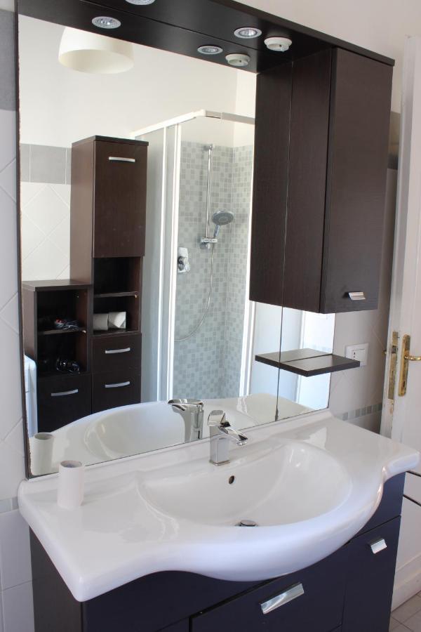 Appartamento Re Di Roma/Cozy Flat For Six Persons Exterior photo
